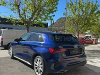 Usado Audi A3 S-Line 110 CV (80 kW) 2024 Azul Berlina
