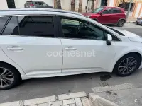 Usado Toyota Avensis Advance 143 CV (105 kW) 2015 Blanco Familiar