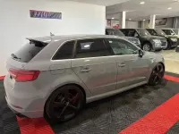 Usado Audi RS3 400 CV (294 kW) 2018 Gris / plata Berlina