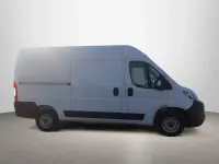 Usado Citroën Jumper 140 CV (102 kW) 2024 Blanco Monovolumen