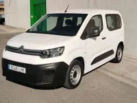 Usado Citroën Berlingo Live 102 CV (75 kW) 2020 Blanco Monovolumen