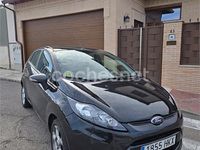 Usado Ford Fiesta Titanium 70 CV (51 kW) 2012 Negro Utilitario