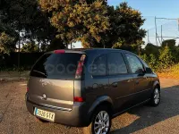 Usado Opel Meriva Enjoy 110 CV (80 kW) 2010 Gris / plata Monovolumen