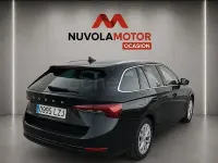 Usado Skoda Octavia Style 150 CV (110 kW) 2022 Negro Berlina