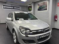 Usado Opel Astra Cosmo 100 CV (73 kW) 2007 Gris / plata Berlina