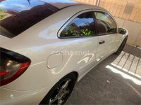Usado Mercedes C180 143 CV (105 kW) 2004 Blanco Berlina