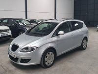 Usado Seat Altea XL Style 105 CV (77 kW) 2008 Gris / plata Monovolumen