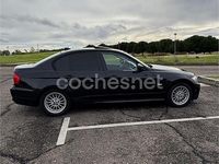 Usado BMW 318 Executive 143 CV (105 kW) 2010 Negro Berlina