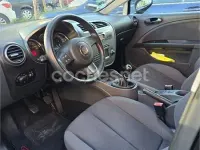 Usado Seat Leon Sport 125 CV (91 kW) 2008 Negro Utilitario
