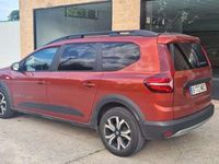 Usado Dacia Jogger Expression 110 CV (80 kW) 2022 Naranja Monovolumen