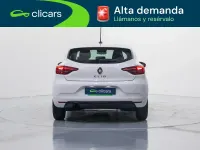 Używany Renault Clio V Business 85 KM (62 kW) 2021 Biały Sedan/Limuzyna