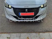 Usado Peugeot 208 GT 100 CV (73 kW) 2022 Blanco Utilitario