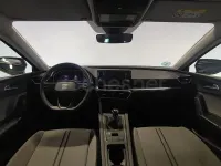 Usado Seat Leon Style 116 CV (85 kW) 2025 Blanco Familiar