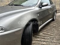Usado Alfa Romeo GT Distinctive 165 CV (121 kW) 2005 Gris / plata Coupe