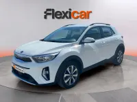 Usado Kia Stonic Plus 101 CV (74 kW) 2021 Blanco SUV