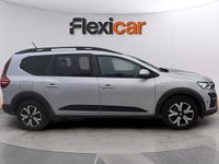 Usado Dacia Jogger Comfort 101 CV (74 kW) 2022 Gris Monovolumen