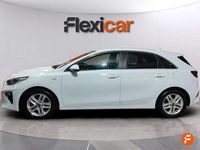 Usado Kia Ceed 120 CV (88 kW) 2021 Blanco Utilitario