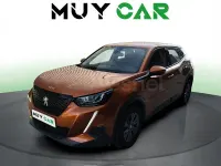 Usado Peugeot 2008 Active 100 CV (73 kW) 2021 Naranja SUV