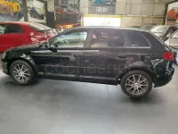 Usado Audi A3 Sportback Ambition 125 CV (91 kW) 2009 Negro Utilitario