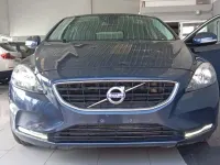 Usado Volvo V40 Momentum 150 CV (110 kW) 2014 Azul Berlina
