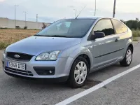 Usado Ford Focus Trend 115 CV (84 kW) 2006 Azul Berlina
