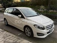 Usado Mercedes B200 Urban 136 CV (100 kW) 2015 Blanco Monovolumen