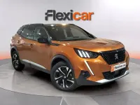Usado Peugeot 2008 GT-line 131 CV (96 kW) 2020 Naranja SUV