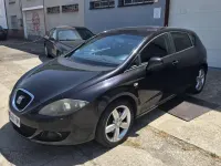Usado Seat Leon Sport 140 CV (102 kW) 2009 Negro Utilitario