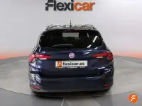 Usado Fiat Tipo Easy 120 CV (88 kW) 2018 Azul Berlina