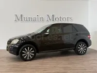 Usado Mercedes ML280 190 CV (139 kW) 2007 Negro SUV