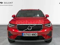 Usado Volvo XC40 Core 211 CV (155 kW) 2023 Rojo SUV