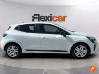 Usado Renault Clio Evolution 101 CV (74 kW) 2024 Blanco Utilitario