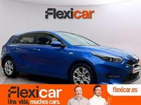 Używany Kia Ceed 101 KM (74 kW) 2022 Niebieski Hatchback