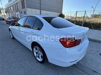 Używany BMW 318 Comfort Edition 143 KM (105 kW) 2014 Biały Sedan/Limuzyna
