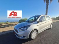 Usado Ford Ka Plus Ultimate 85 CV (62 kW) 2018 Gris / plata Utilitario