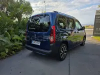 Usado Citroën Berlingo Shine 130 CV (95 kW) 2018 Azul Monovolumen