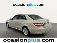 Usado Mercedes E350 Elegance 292 CV (214 kW) 2010 Beige Berlina