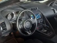 Usado Jaguar F-Type R-Dynamic 300 CV (220 kW) 2018 Gris / plata Descapotable