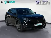 Usado Peugeot 2008 Active 110 CV (80 kW) 2022 Negro SUV