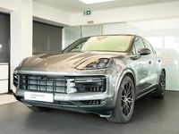 Usado Porsche Cayenne 470 CV (345 kW) 2025 Gris / plata SUV