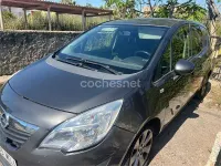 Usado Opel Meriva Selective 95 CV (69 kW) 2012 Negro Monovolumen