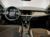 Usado Skoda Kamiq Selection 115 CV (84 kW) 2025 Azul SUV