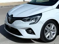 Usado Renault Clio V Zen 85 CV (62 kW) 2020 Blanco Berlina