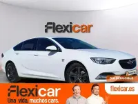Usado Opel Insignia Innovation 136 CV (100 kW) 2020 Blanco