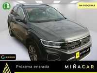 Usado VW T-Roc Life 150 CV (110 kW) 2023 Gris SUV