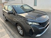 Usado Peugeot 3008 Allure 130 CV (95 kW) 2021 Gris / plata SUV
