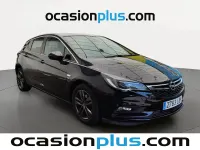 Usado Opel Astra 110 CV (80 kW) 2019 Negro Utilitario