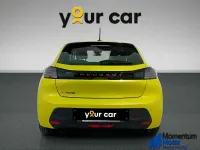 Usado Peugeot e-208 Style 114 kW (156 CV) 2026 Amarillo Utilitario