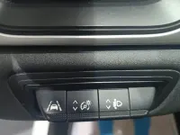 Usado Renault Captur Intens 90 CV (66 kW) 2021 Blanco SUV