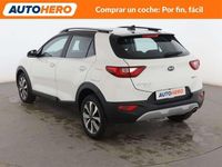 Usado Kia Stonic 101 CV (74 kW) 2021 Blanco SUV